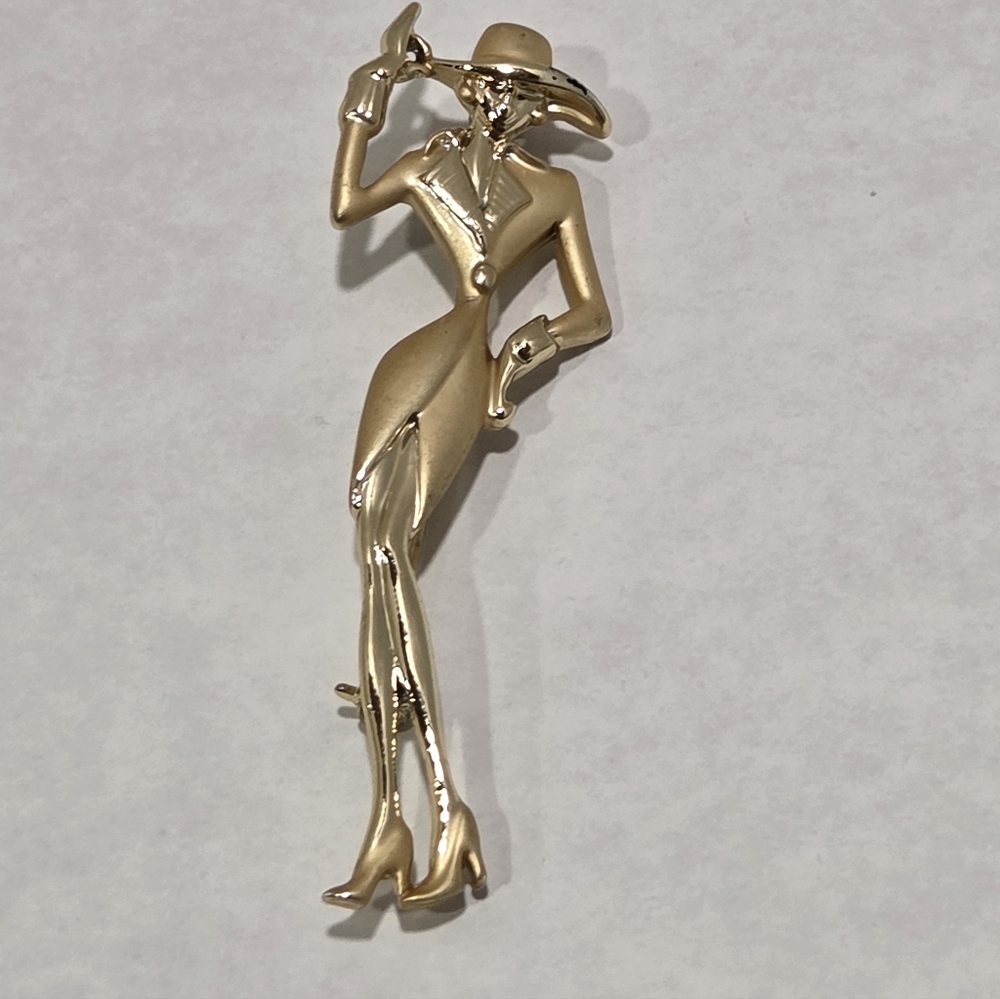 AJC Vintage Goldtone Lady In Hat Brooch